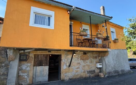 CASA RÚSTICA CON ENCANTO EN GALICIA  “VENDIDA ”  PRECIOSA Y COLORIDA – ¡POR SOLO 38.000 €!